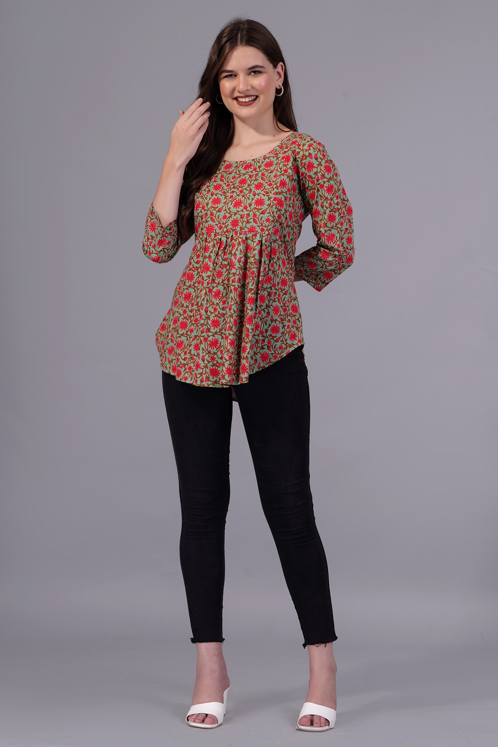 Aarti Fashion Floral Printed Collar Notch Neck Pure Cotton Top